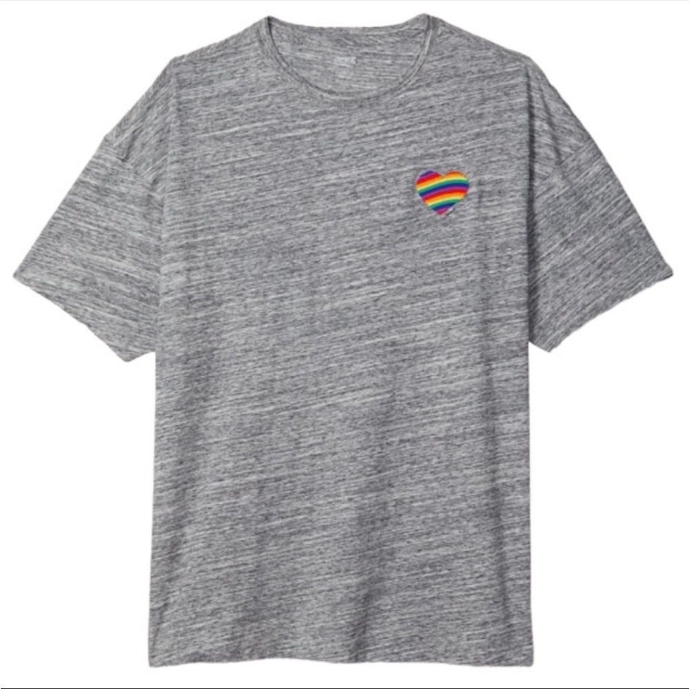 Victoria’s Secret Rainbow Heart One Size Fits All Short Sleeve T-Shirt
